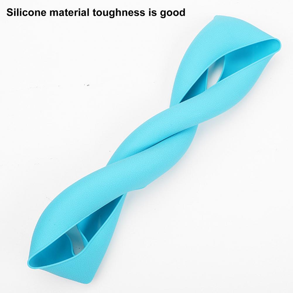 RoadReady silicone steering wheel cover, product photo 12