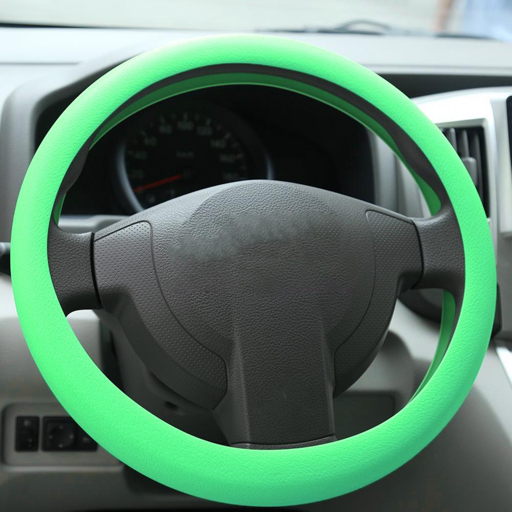 RoadReady silicone steering wheel cover, product photo 11